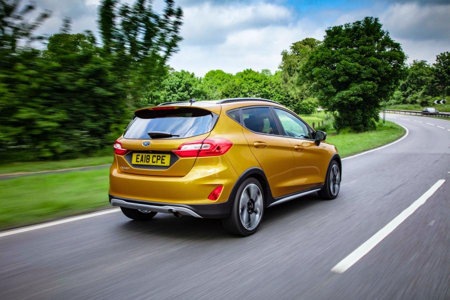  Ford Fiesta Active 2018 года  (UK) (фото 2 из 40)